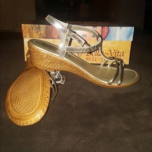 Bella Vita Grazie Sandals + Bonus Zumba Sneakers